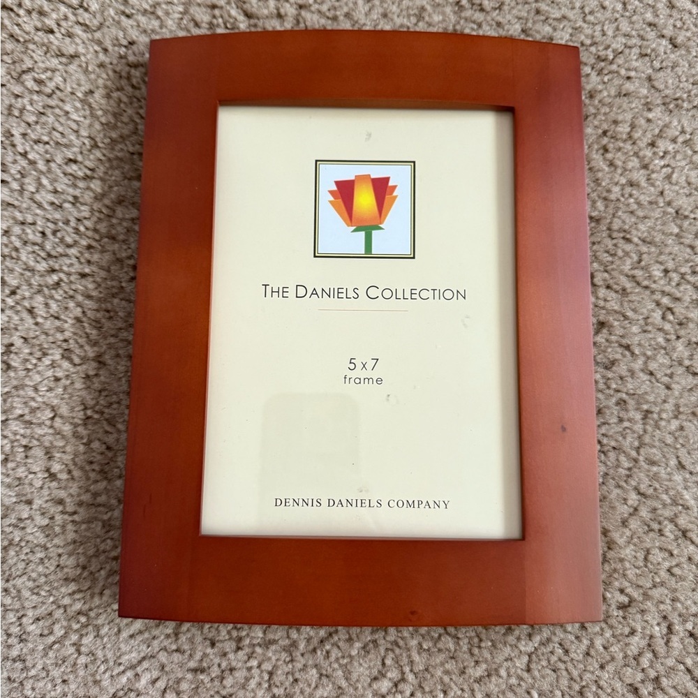 Coastal Home Decor Bundle: 5x7 Wood Frame, Palm Print & Glass Accents - Picture 2 of 4